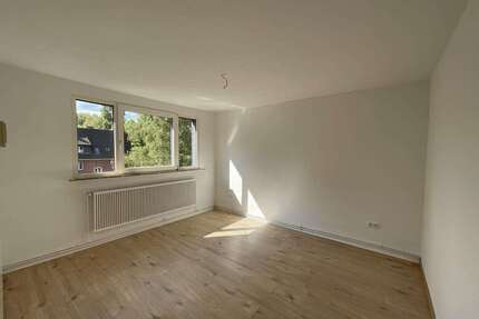 Wohnung zum Mieten in Wilhelmshaven 389,00 € 54.89 m²