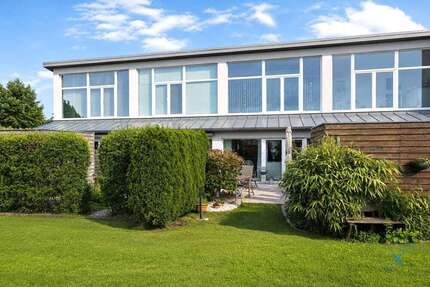 Haus zum Kaufen in Flensburg Weiche 319.000,00 € 88.53 m² - Flensburg / Weiche