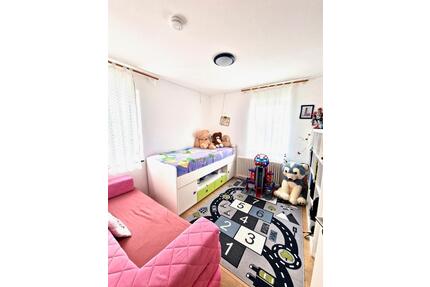 Schöne helle 3-Zimmer-Wohnung mit Terrasse im Zentrum Schmittens - Schmitten im Taunus