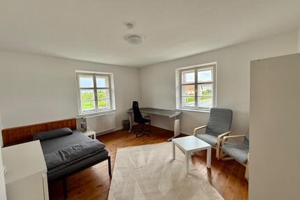 Schönes WG- Zimmer in zentraler Lage in Landsberg kompl möbeliert - Landsberg am Lech Ellighofen