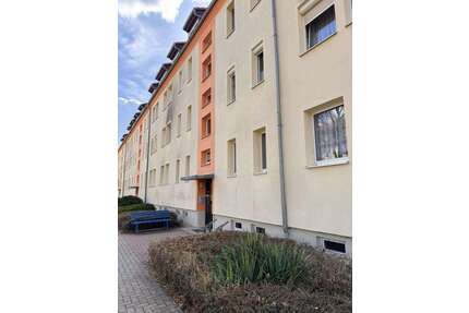 Wohnung zum Mieten in Borna 350,00 € 30 m²