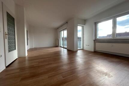 Schöne, helle Wohnung in Kleinrinderfeld mit Garten