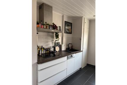 Einziehen und Wohlfühlen: 3-Zimmer-Wohnung mit Balkon - Köln Mülheim