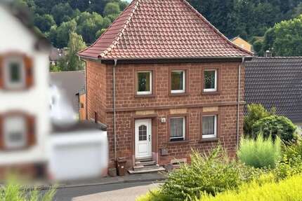 Haus zum Kaufen in Kaiserslautern 189.000,00 € 106.84 m²