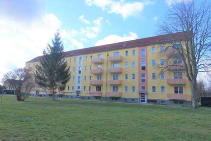 Wohnung zum Mieten in Braunsbedra 302,00 € 50.05 m²
