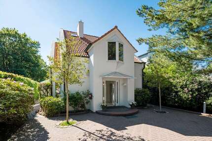 Haus zum Kaufen in Hamburg 1.390.000,00 € 225 m²