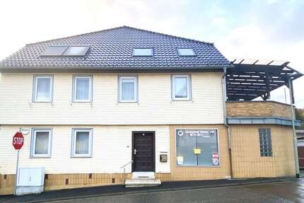 Haus zum Kaufen in Ortenberg 399.000,00 € 331 m²