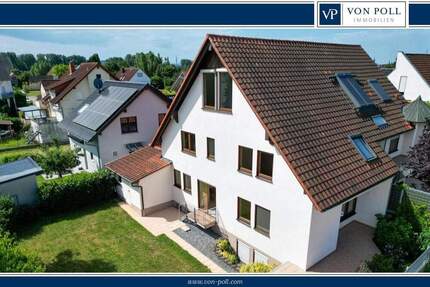 Attraktive Doppelhaushälfte am Feldrand in Karlsdorf - Karlsdorf-Neuthard