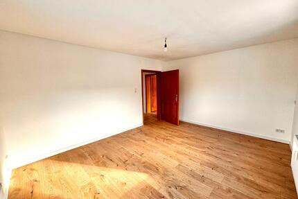 3 Zimmer Wohnung 77qm m. Garten Zentrumsnah Erstbezug n. Sanierun - Teisnach