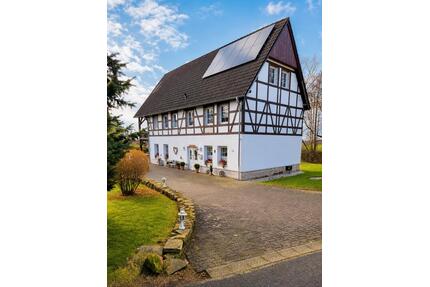 Energieeffizientes Einfamilienhaus mit Garten Wärmepumpe Solar Me - Rochlitz