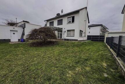 Großzügiges Einfamilienhaus mitten in Enkheim fussläufig zum Hessencenter - Frankfurt Bergen-Enkheim