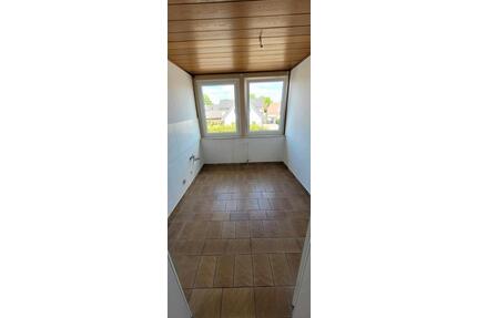 3Zimmerwohnung. Kaltmiete 750€ - 1.050,00&nbsp;EUR Kaltmiete, ca.&nbsp; 75,00&nbsp;m&sup2; in Twistringen (PLZ: 27239)