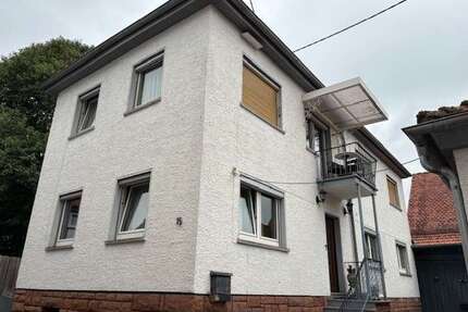 Haus zum Kaufen in Ortenberg-Effolderbach 199.000,00 € 133 m²