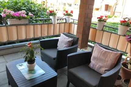 2 Zimmer Wohnung Neuss-Furth - 980,00&nbsp;EUR Kaltmiete, ca.&nbsp; 60,00&nbsp;m&sup2; in Kaarst (PLZ: 41564)