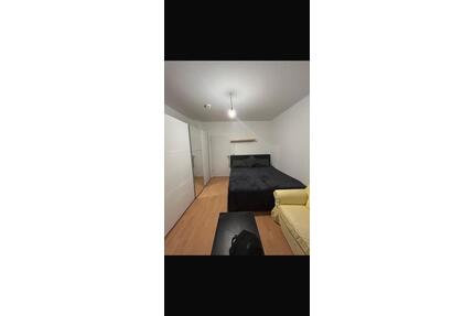 WG in 2er Zimmer Wohnung - 1.000,00&nbsp;EUR Kaltmiete, ca.&nbsp; 60,00&nbsp;m&sup2; in Berlin (PLZ: 14059) Charlottenburg-Wilmersdorf