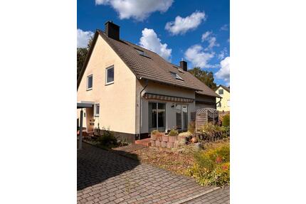 Doppelhaushälfte - 365.000,00&nbsp;EUR Kaufpreis, ca.&nbsp; 130,00&nbsp;m&sup2; in Holzwickede (PLZ: 59439)
