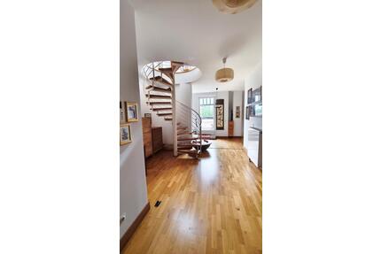 Exklusives Maisonette-Penthouse in Magdeburg – Wohnen mit Charakt