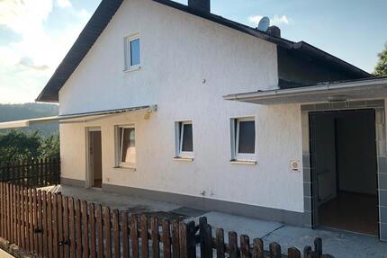 Einfamilienhaus mit nur 1 Kinderzimmer mit großer Terrasse - Ensdorf