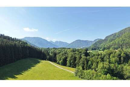 Haus zum Kaufen in Siegsdorf 1.750.000,00 € 314 m²