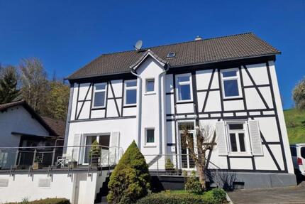 Schönes 1-Familienhaus im Landhaus-Stil - Engelskirchen