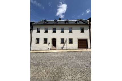 Haus zum Kaufen in Annaberg-Buchholz 165.000,00 € 178 m²