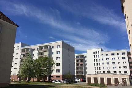 Wohnung zum Mieten in Schwarze Pumpe 171,55 € 36.5 m²