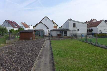 JETZT ODER NIE!!! - Mehrgenerationenhaus mit Platz, Potenzial & großem Grundstück - Alsbach-Hähnlein / Hähnlein