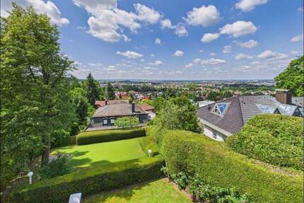 Exklusives Einfamilienhaus am Godelsberg: Raffinesse trifft zeitlose Eleganz! - Aschaffenburg Innenstadt