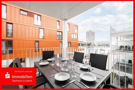 Die Ostsee und die Marina im Blick - Lübeck Travemünde