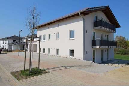 Haus zum Kaufen in Ergoldsbach 1.090.000,00 € 374 m²