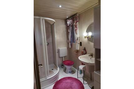 Wohnung zu vermieten - 8,00&nbsp;EUR Kaltmiete, ca.&nbsp; 50,00&nbsp;m&sup2; in Meinhard (PLZ: 37276)