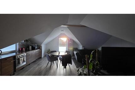 Moderne DG-Wohnung mit Balkon & Weitblick. (NK inkl. Heizk - Monschau