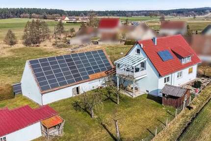 Haus zum Kaufen in Dürrwangen 400.000,00 € 140 m²