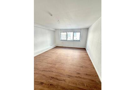 *Moderne 1-Zimmer-Neubauwohnung mit EBK in zentraler Lage von Krefeld*