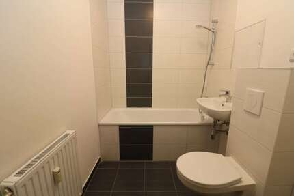 Wohnung zum Mieten in Freiberg 389,00 € 55.26 m²