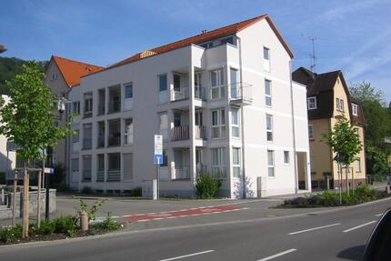 Sonnige 2,5 Zimmerwohnung in zentraler Lage mit 67qm - Heidenheim an der Brenz