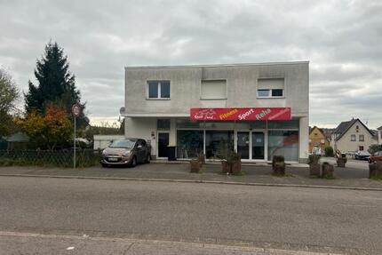 Wohn & Geschäftshaus 2 Wohnungen + Gewerbe 550qm Wohnfläche - Völklingen