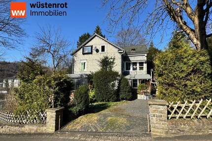 Haus zum Kaufen in Kirchen 189.000,00 € 240 m²
