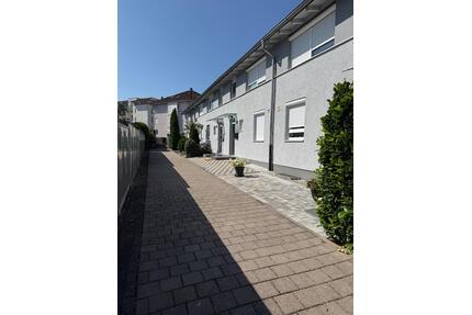 Reihenhaus - 550.000,00&nbsp;EUR Kaufpreis, ca.&nbsp; 153,00&nbsp;m&sup2; in Künzelsau (PLZ: 74653)