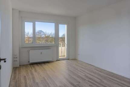 Wohnung zum Kaufen in Cölpin 104.000,00 € 60.27 m²