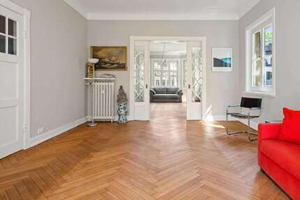Haus zum Kaufen in Hamburg 1.995.000,00 € 306 m²