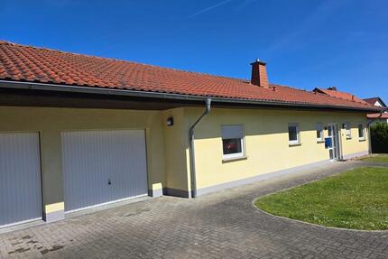 Ebenerdiger Winkelbungalow in Rückweiler zu verkaufen - Ruschberg