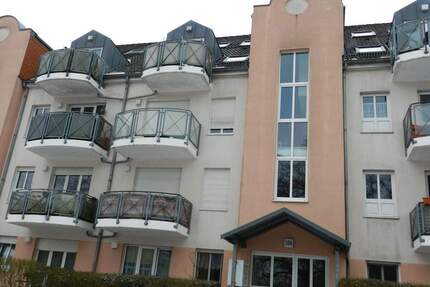 Renovierte-sanierte 3 Zimmer Wohnung mit 2 Balkonen in Bernau bei Berlin