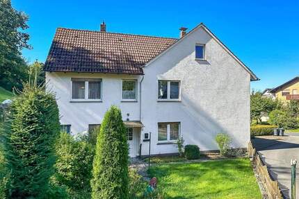 Tradition! Charakter! Zukunft! - 125.000,00&nbsp;EUR Kaufpreis, ca.&nbsp; 238,30&nbsp;m&sup2;&nbsp;Wohnfl&auml;che in Lügde (PLZ: 32676) Niese