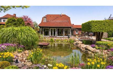 Modern wohnen am Waldrand: Photovoltaik, Teich & Privatsphäre! Provisionsfrei! - Mützel