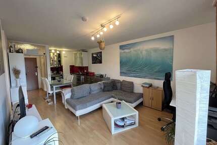 Wohnung zum Kaufen in Düsseldorf 209.000,00 € 42.66 m²
