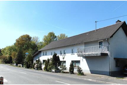 Investoren aufgepasst! Anwesen mit großem Potenzial ca. 6300 qm² - Windhagen
