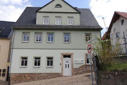 3 Zimmer Wohnung mit Balkon in Kirchberg zu vermieten!