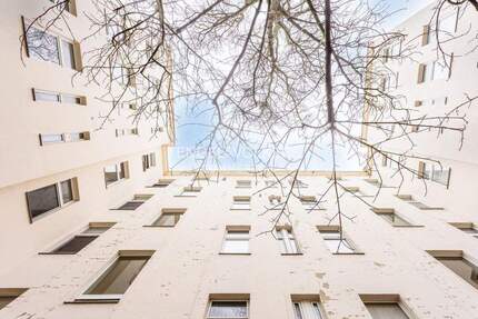 Aufgeteilter Altbau in ruhiger und zentraler Wedding-Lage - Berlin