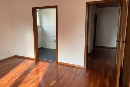 3 Zimmer, 52 qm, neu renoviert, Nähe Harkortsee - Wetter (Ruhr)